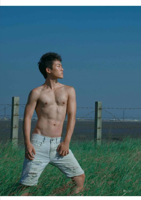 PHOTO-SET-Whoseman-1-吳敵警長來囉~~~我的靴子裡有蛇